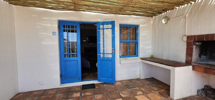 7 Bedroom Property for Sale in Middedorp Western Cape